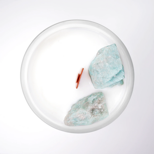 INNCALM luxury Norwegian Forest scented candle, a natural forest-inspired fragrance with a clean, eco-friendly soy wax