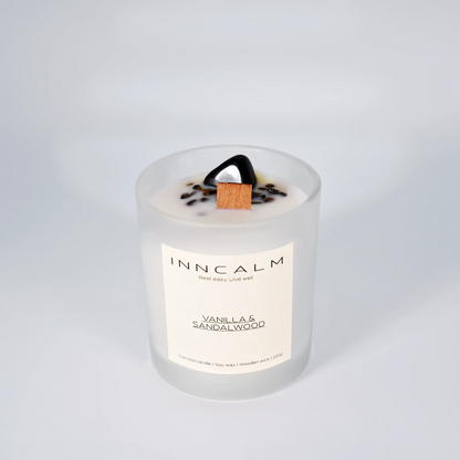 Vanilla & Sandalwood scented candle, comforting fragrance perfect for relaxation and wooden wick for a soothing crackle.
